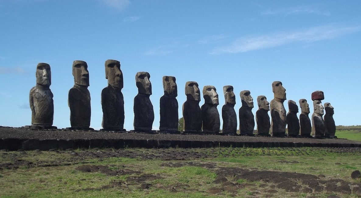 Lee más sobre el artículo ¿Cómo llegar a Isla de Pascua y qué se necesita saber antes de viajar?