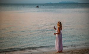 Lee más sobre el artículo ¿Cómo hacer copia de seguridad de las fotos mientras se está de viaje?