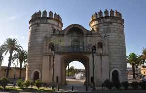 Lee más sobre el artículo Qué ver en Badajoz: guía para explorar la ciudad entre la Alcazaba y el Guadiana